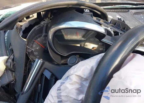 2016 Chevrolet Impala 1Lt z USA, uszkodzony, nr VIN 2G1105SA9G9168266